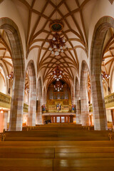 Fototapeta na wymiar Innenansicht der Stadtkirche (Balingen)