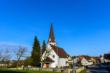 Fototapeta na wymiar Katholische Kirche in Hagenwil bei Amriswil / Kanton Thurgau