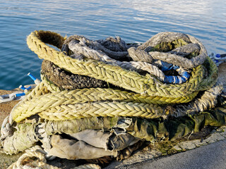 Fototapeta na wymiar old marine rope in a harbour