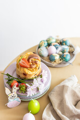 Easter table setting. Easter cake craffin