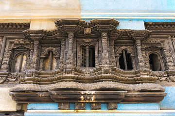 Fototapeta na wymiar Carved wooden windows, Kirtipur, Nepal