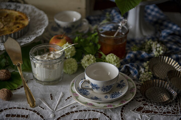 fruits, tasses
