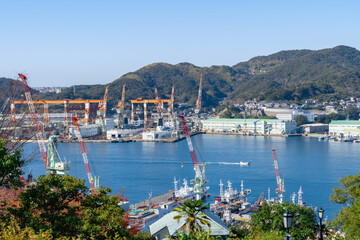 Fototapeta na wymiar 長崎市の風景。造船所のイメージ。