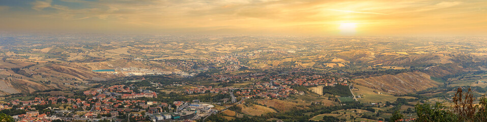 Fototapeta premium panoramic scenic view of the republic of San Marino at sunset