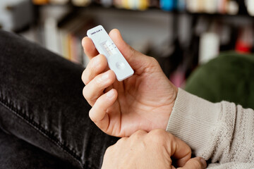 gets a positive result in his covid-19 rapid test