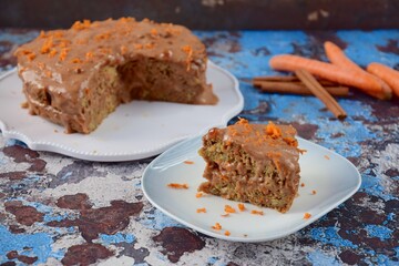 Cinnamon chocolate carrot cake with date banana almond butter glaze. Vegan gluten free 