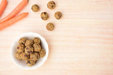 Carrot raisin oat breakfast energy balls