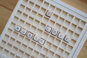 Letter cubes "I love music"