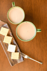 バウムクーヘンとカフェラテでひと息