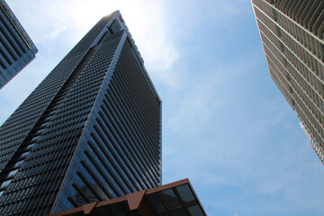 Fototapeta na wymiar modern glass buildings at cbd in singapore 
