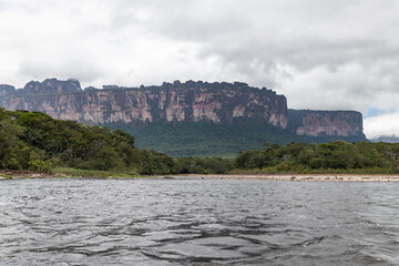 Fototapeta na wymiar Panorama landscape of Canaima National Park (Bolivar, Venezuela).