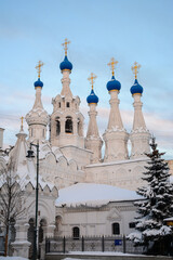 Obraz premium MOSCOW, RUSSIA - January 17, 2021: View of Nativity Church at Putinki