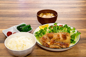 チキンステーキ定食