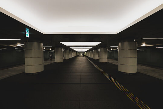 地下道
Underground passage
