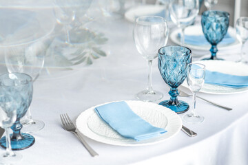 table setting in blue tones