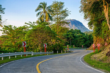 Fototapeta premium road in the mountains