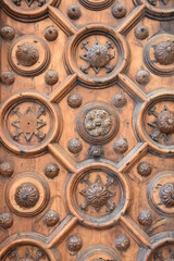 PUERTA MADERA SITGES