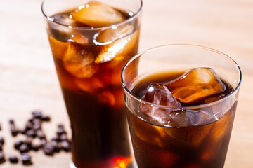 テーブルのアイスコーヒー