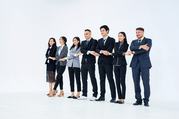 Obraz premium Full picture of professional staff The handshake represents the concept of cooperation in Office.