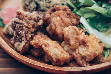 唐揚げ　アップ