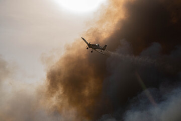 airplane fighting fire