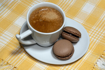 chocolate macaron