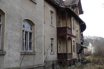 Fototapeta premium Ehemaliges Kreispflegeheim Freital