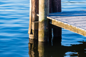 Fototapeta premium peir pylons detail