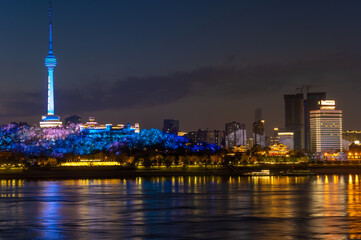 Naklejka premium Wuhan city skyline scenery in Wuahn, Hubei, China