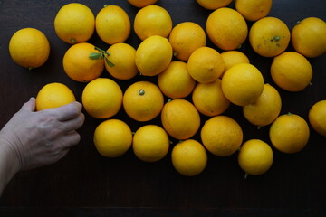 新鮮なレモン　いっぱい
