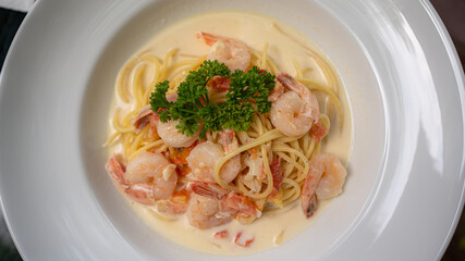 Spaghetti Carbonara With Shrimp 