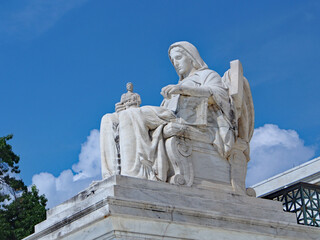 Naklejka premium Statue of Contemplation of Justice,in front of United States Supreme Court