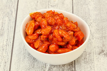 Baked kidney with tomato and pepper
