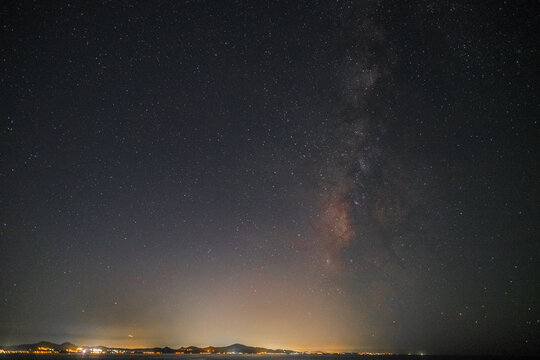 星空のある夜景 沖縄 © Takashi Nagaku