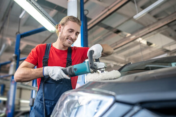 Man who improves appearance of car body