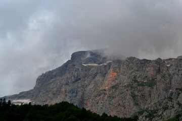 clouds over mountain