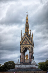Fototapeta na wymiar Albert Memorial in Londons Hyde Park. Prince Albert Memorial, Gothic Memorial to Prince Albert in London, United Kingdom.