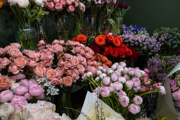 Many different colors in the store