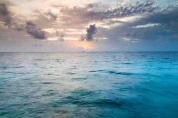 Obraz premium tropical sea under the blue sky. Sea landscape.