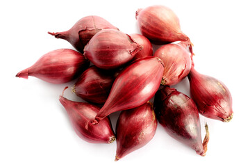 Pile of red onion Isolated on white background, top view. Fresh onion isolated on white background, top view. Heap red onions, top view. Red onion on a white background. Onion heads before planting.