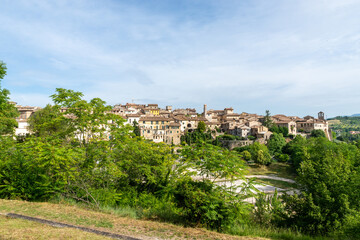 country of san gemini seen outside the walls
