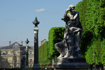 Obraz premium Jardin des Grands Explorateurs à Paris, France