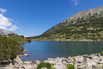 Fototapeta na wymiar Pirin Mountain and Fish Banderitsa lake, Bulgaria