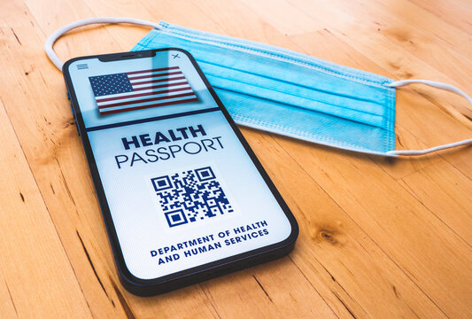Health passport - Concept of American vaccination certificate on a mobile phone for moving and traveling - Vaccination against the coronavirus Covid 19 in the USA