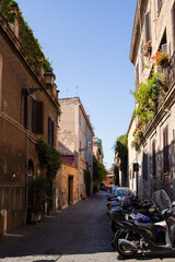Ulica w Rzymie latem