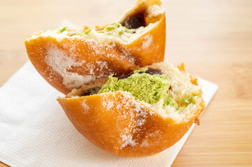 揚げパン　抹茶味