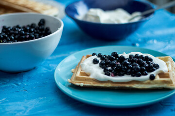 gofry z jagodami © dusiowa