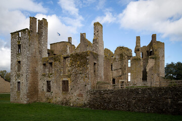 Ruines du Château de bois Thibaut