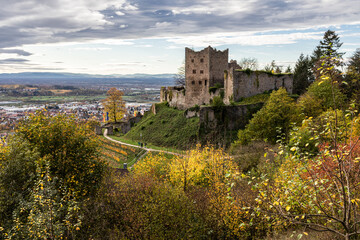 Burg Schauenburg im Herbst