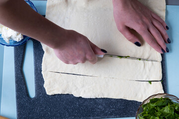 Cheese spinach pie. Salty cake recipe. Step by step. View from above. The girl is cooking. Step 6 © Дарья Сахарова